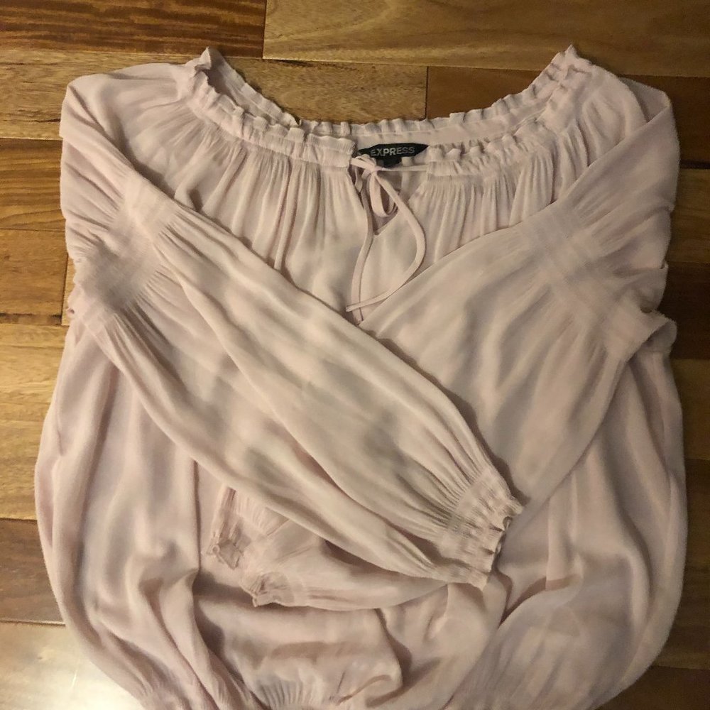 Express Beautiful Shiffon blouse!